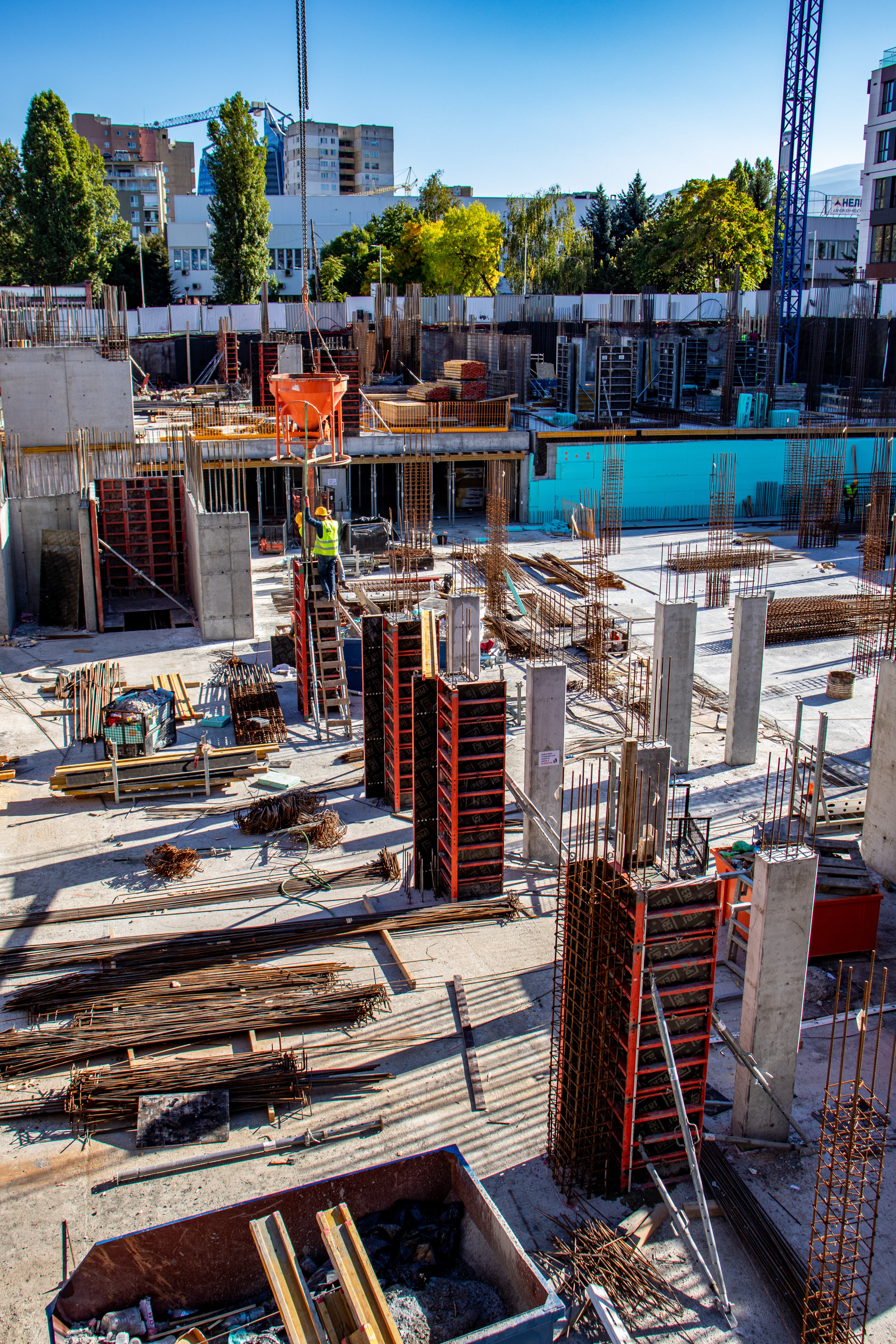  С малкото си тегло и опростения дизайн LICO - кофражът за колони е идеален за бърз и качествен резултат