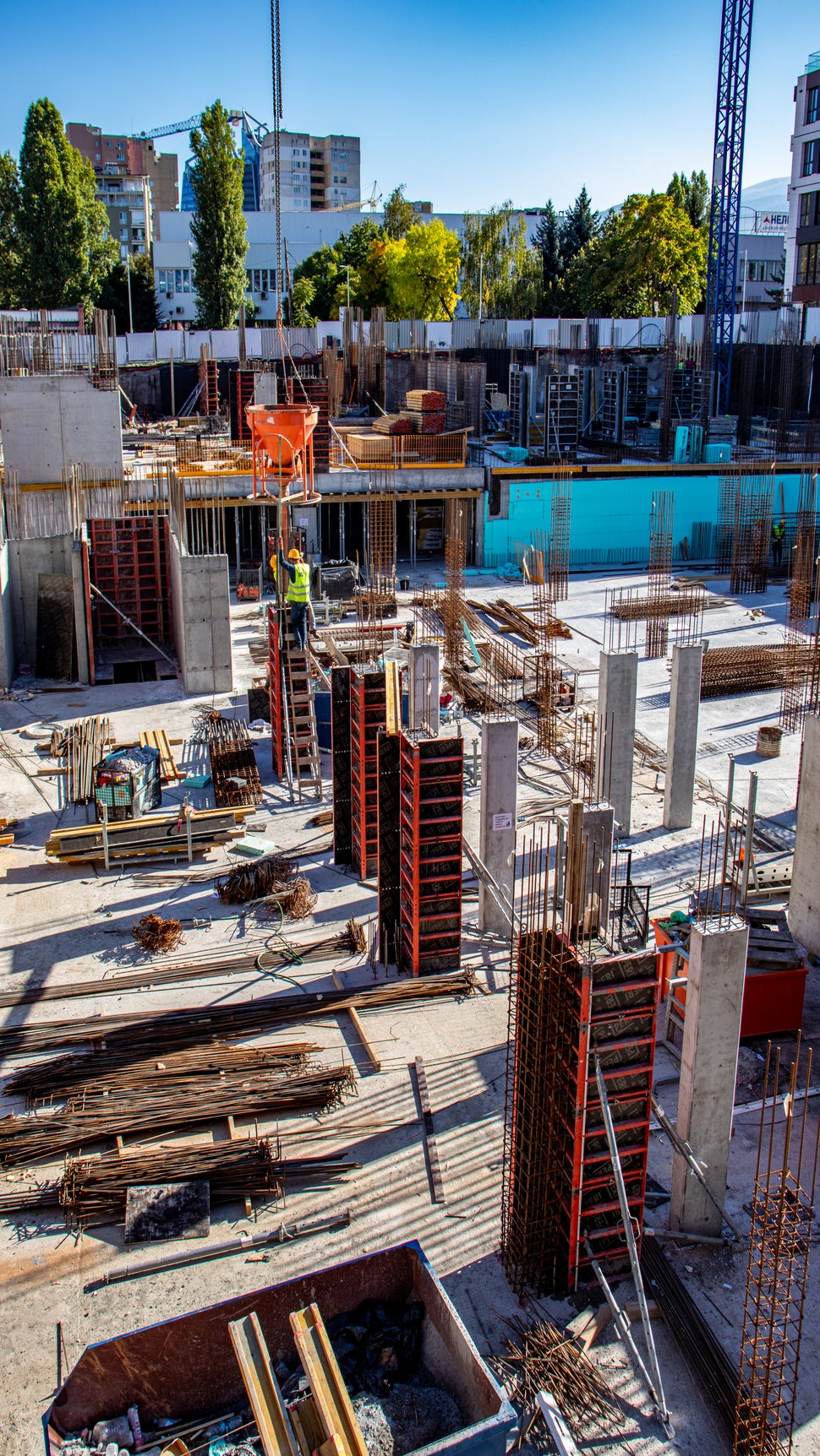  С малкото си тегло и опростения дизайн LICO - кофражът за колони е идеален за бърз и качествен резултат