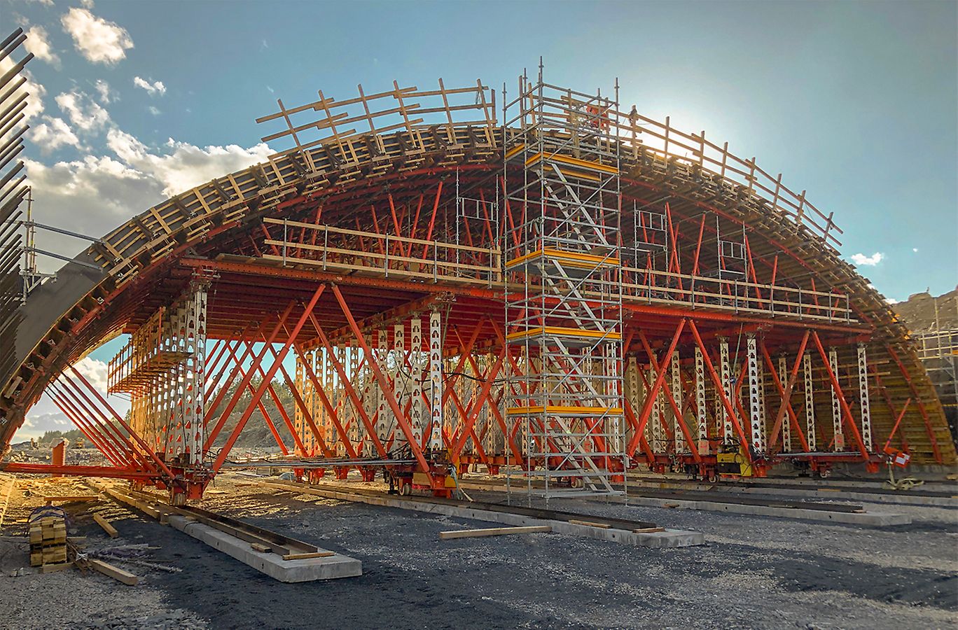 Chantier PERI UP Flex Escalier 100 / 125