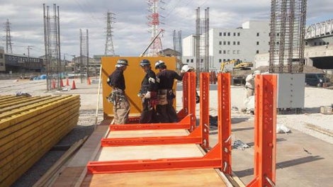 川崎チルド物流センター バリオ柱型枠システム