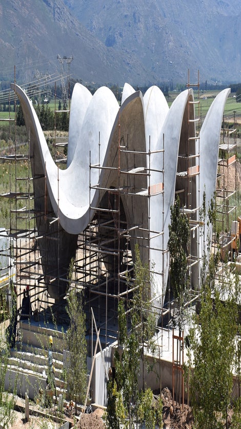 Quickstage used as support and access