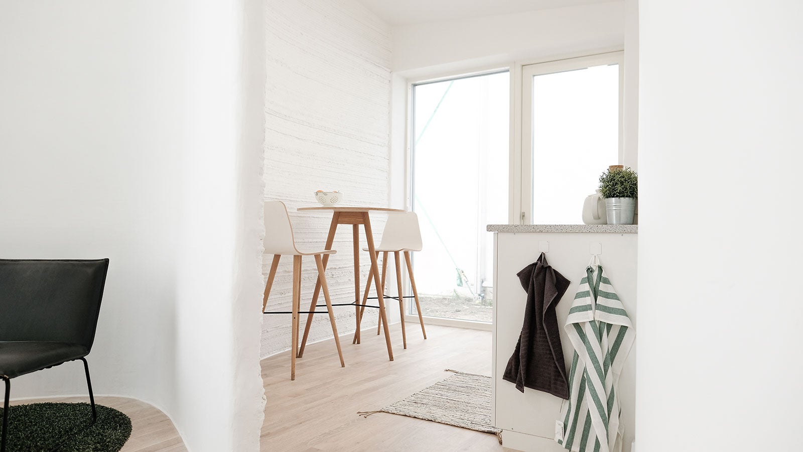 Individual shapes of walls can easily be realized by using a 3D Construction Printer.