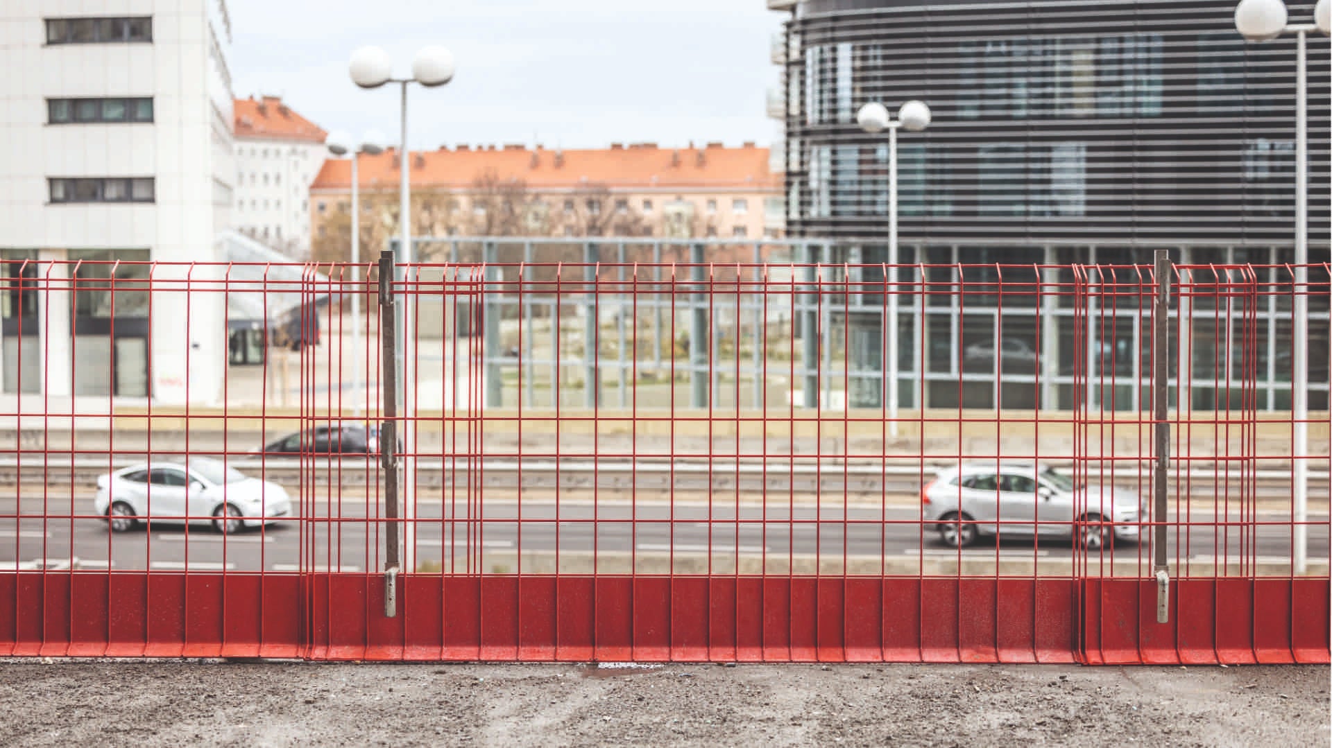 PROKIT Sicherheitssystem ab 51,14 € / lfm l Temporärer Seitenschutz für mehr Sicherheit auf Ihrer Baustelle