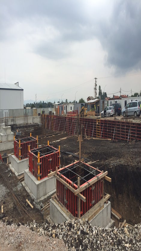 Производствена сграда за твърди дозирани лекарствени форми на Кенди фарма в кв. „Девети септември“, гр. Божурище