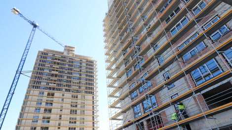 Изграждане на скеле, с височина до 60 м.<br/>Клиент: Електрисити ЕООД