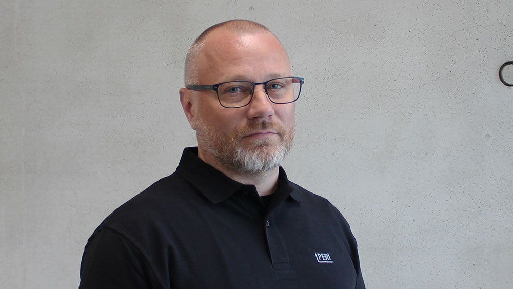 ##salesContact.expertImageAltLabel##