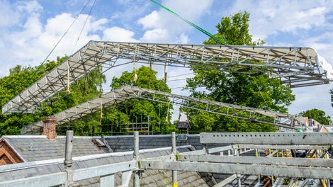 Användarvänlig hantering och enkel montering oberoende av det bärande ställningen.