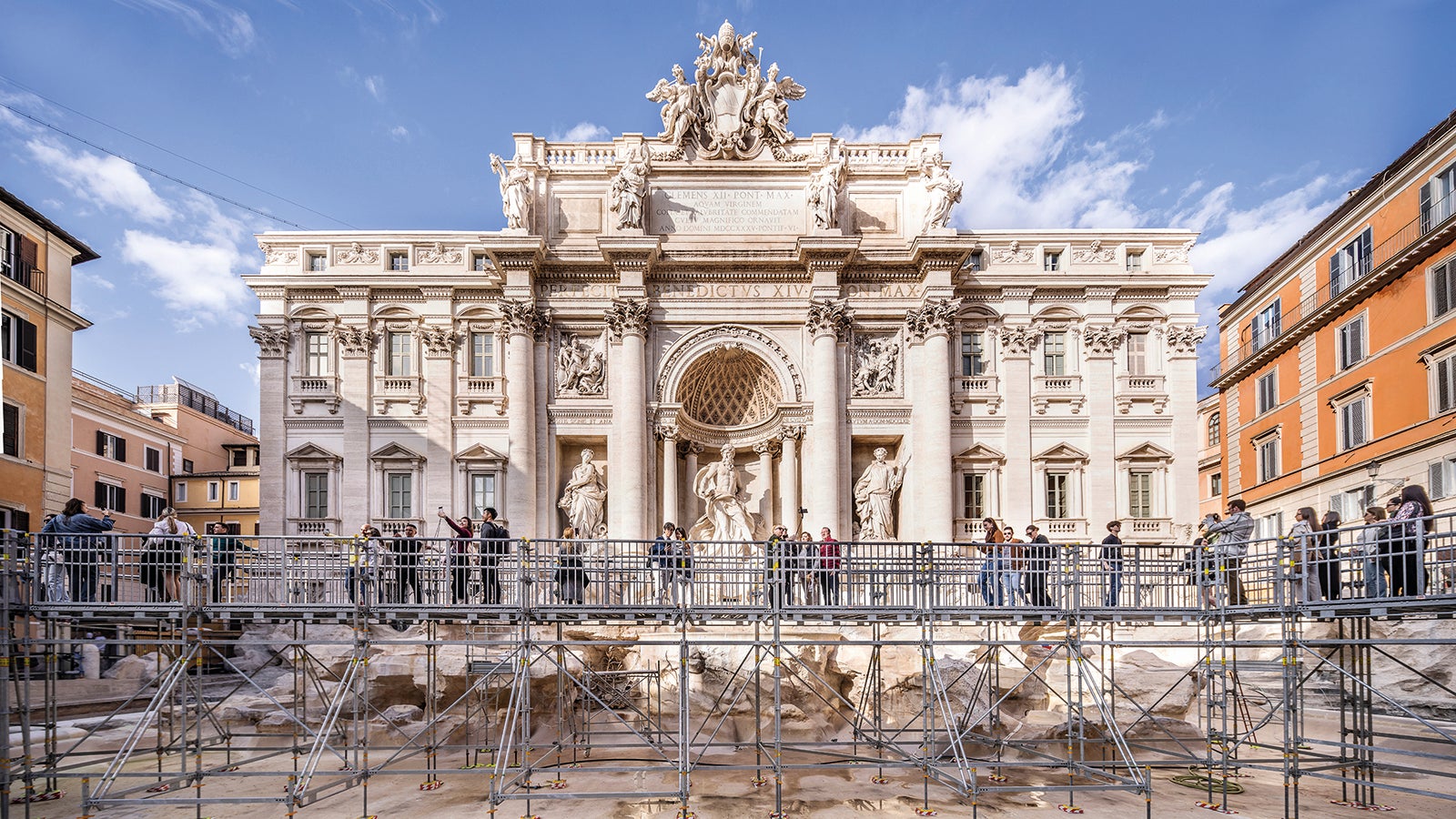 The access solution, consisting of PERI UP Modular Scaffolding and the PERI UP Public Stair, gave visitors a unique view of the Baroque cultural monument.