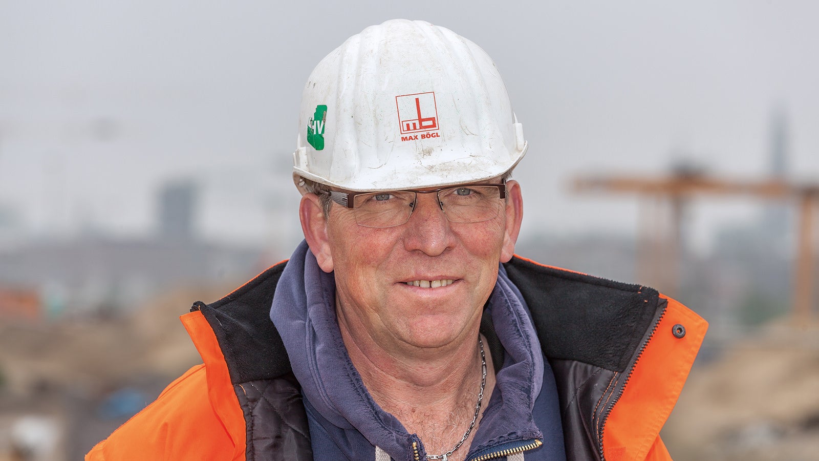 Ich bin eigentlich immer mit PERI zufrieden. Die Zusammenarbeit funktioniert hervorragend, auch die Detailpunkte werden immer aufgenommen und bei deren Lösung berücksichtigt.