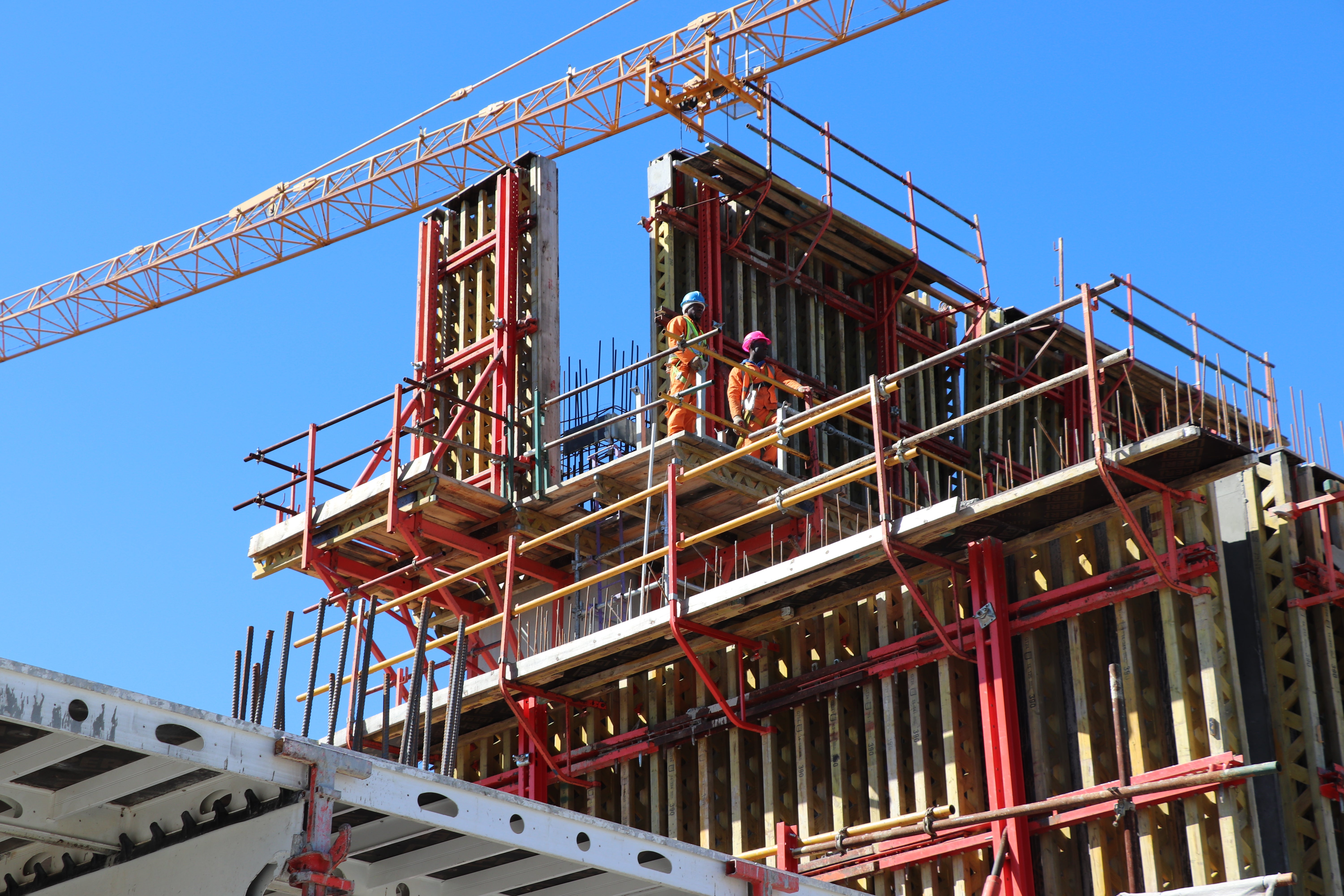 Wall Systems - VARIO GT24 - Wall Formwork, TRIO and DOMINO