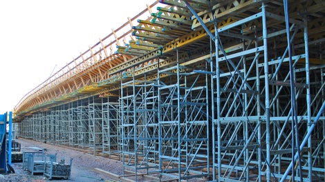 Suomenlahdentie siirtyy uudelle kannelle, jonka alta tulee menemään kulku Matinkylän metroasemalle ja –keskukseen.