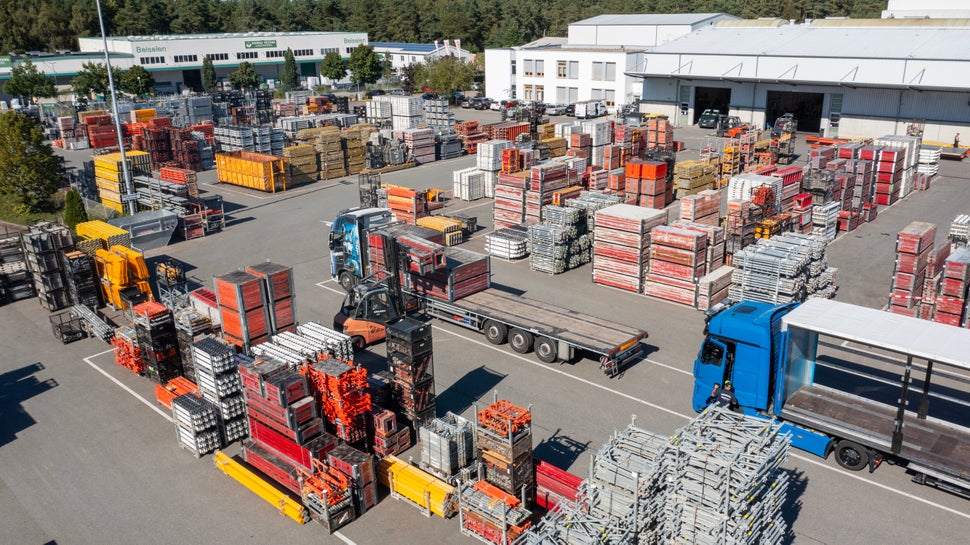 Lager für den Verkauf von Gebrauchtmaterial