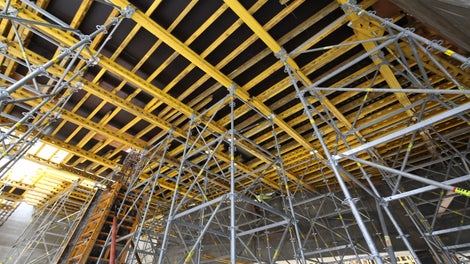 PERI UP Shoring creates large open bays of usable space for a safer, faster operation than traditional high load scaffolding.
