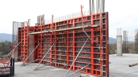 TRIO е универсален кофраж и може да бъде прилаган за жилищно и многоетажно офисно строителство и дори инфраструктурни обекти.