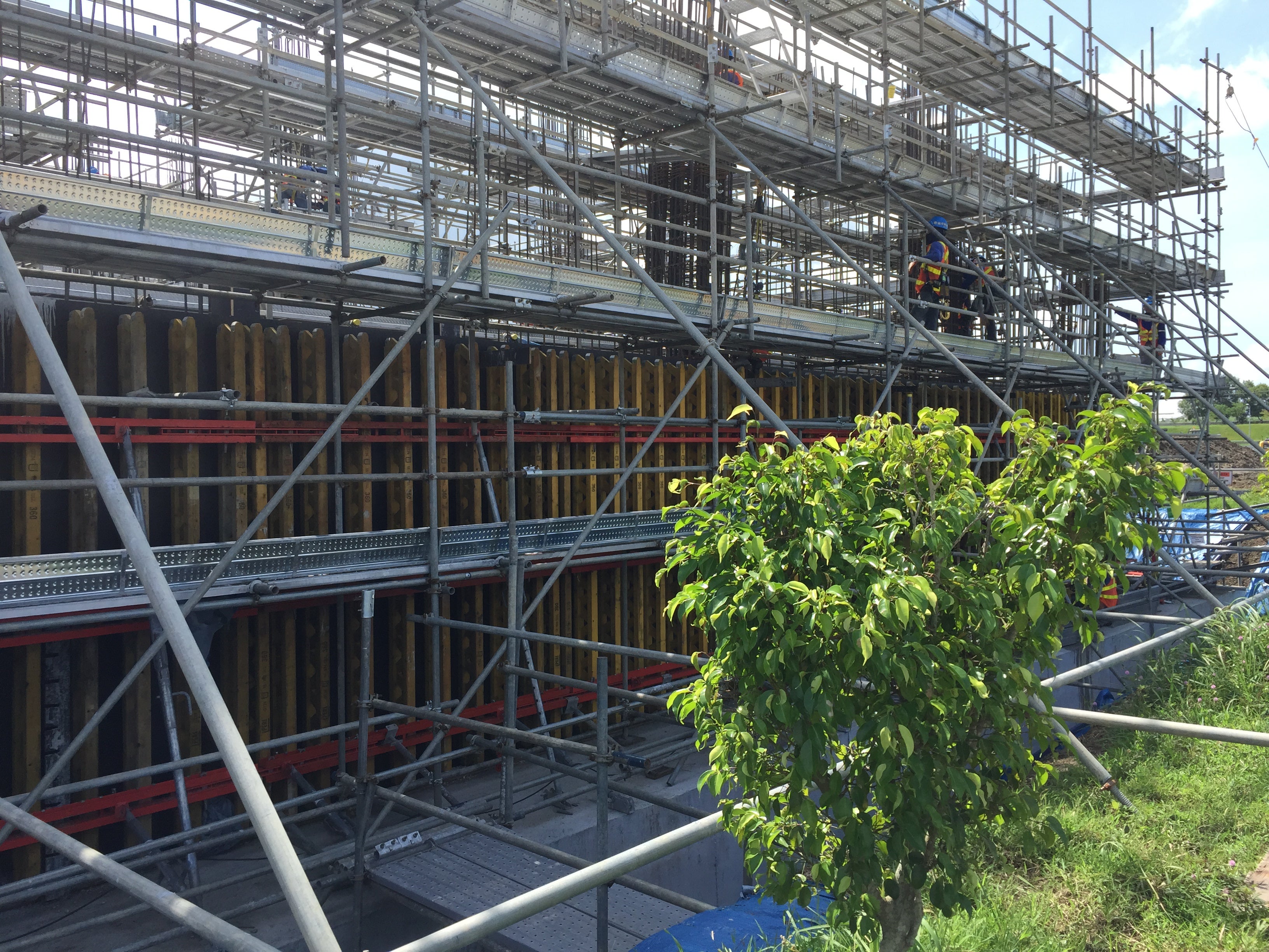 Nestle, one of the biggest food manufacturer in the world, will open a P4.3 billion factory in Batangas, making it the fifth of its facility here in the country. The site will rise in Tanauan City.