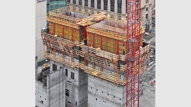 <p>Un hito en la tecnolog&amp;iacute;a autotrepante: PERI presenta el ACS. Con accionamiento hidr&amp;aacute;ulico, el trepado puede realizarse sin gr&amp;uacute;a. C&amp;oacute;modas plataformas de trabajo protegen al personal de la obra en cualquier condici&amp;oacute;n clim&amp;aacute;tica.</p><br/>