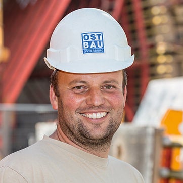 Wir sind mit der PERI Lösung sehr zufrieden. Über die Hydraulik konnten wir die Innenschalung als auch den kompletten Schalwagen einfahren, ablassen und zum nächsten Abschnitt umsetzen.