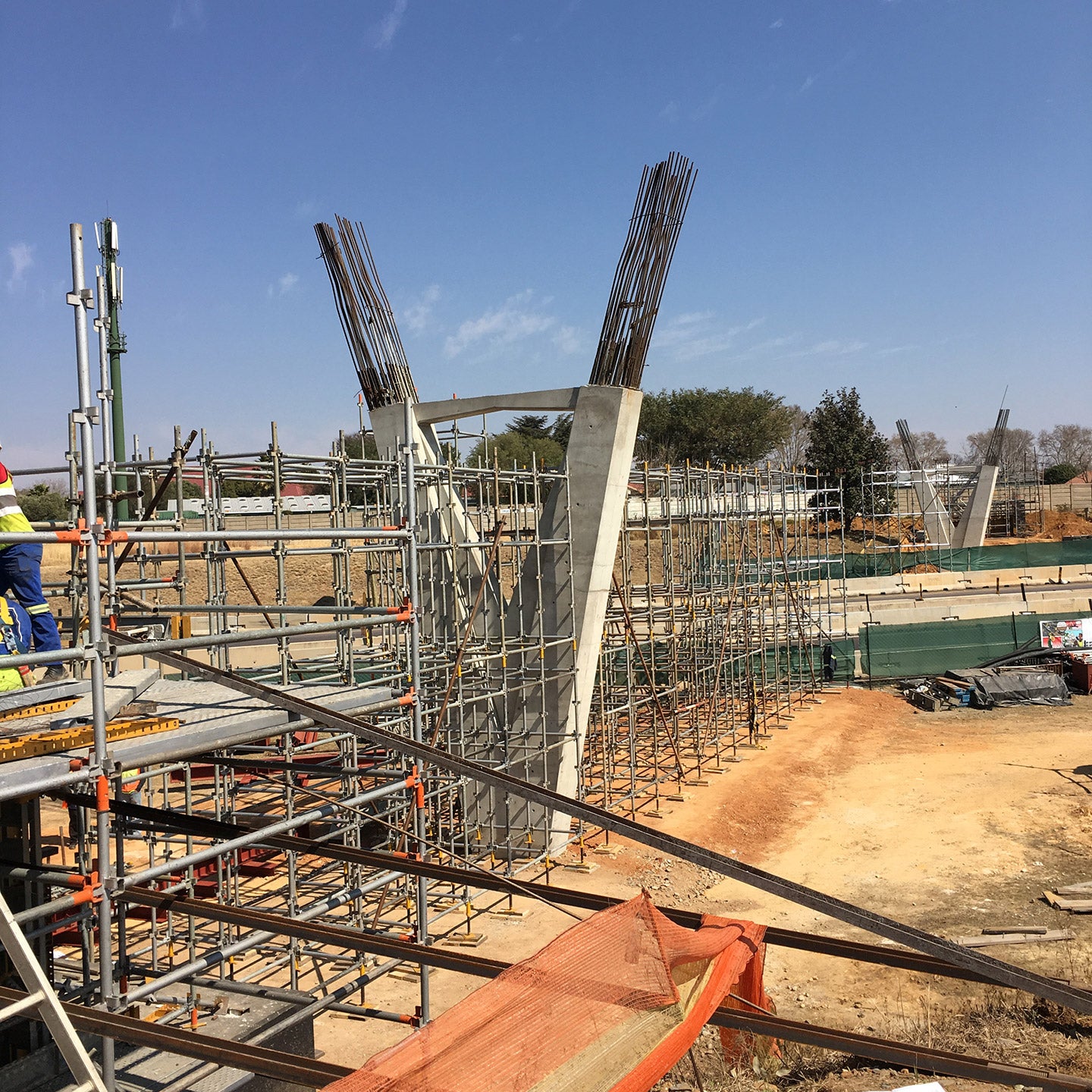 VARIO for pedestrian bridges on the N17 in Ekurhuleni, Gauteng