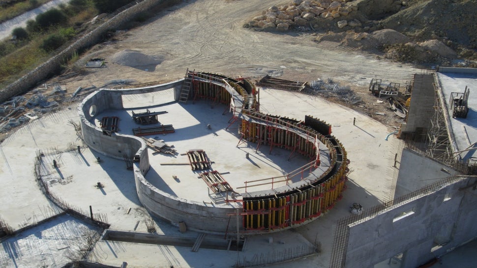 אגף חדש לגן החיות התנ"כי בירושלים בו מוצגים דגים וחיות מים באקווריום ענק