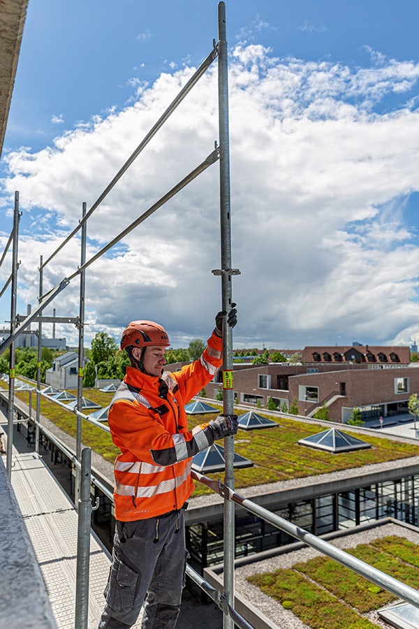 Peri System Fall Protection PERI shows the future of scaffolding at bauma