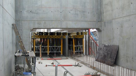 Stigsnæsværket - MULTIFLEX med MULTIPROPPER og GT 24 dragere, brugt til dækforskalling af kultunnellen. 