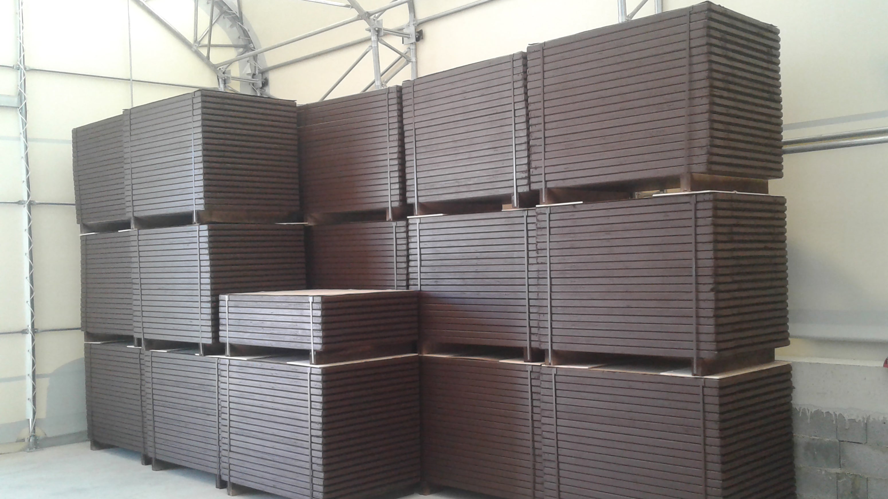 The special feature of PERI Pave: the panel can continue to be used after the repair with practically no loss of quality.