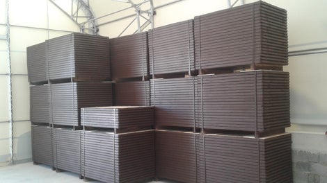 The special feature of PERI Pave: the panel can continue to be used after the repair with practically no loss of quality.