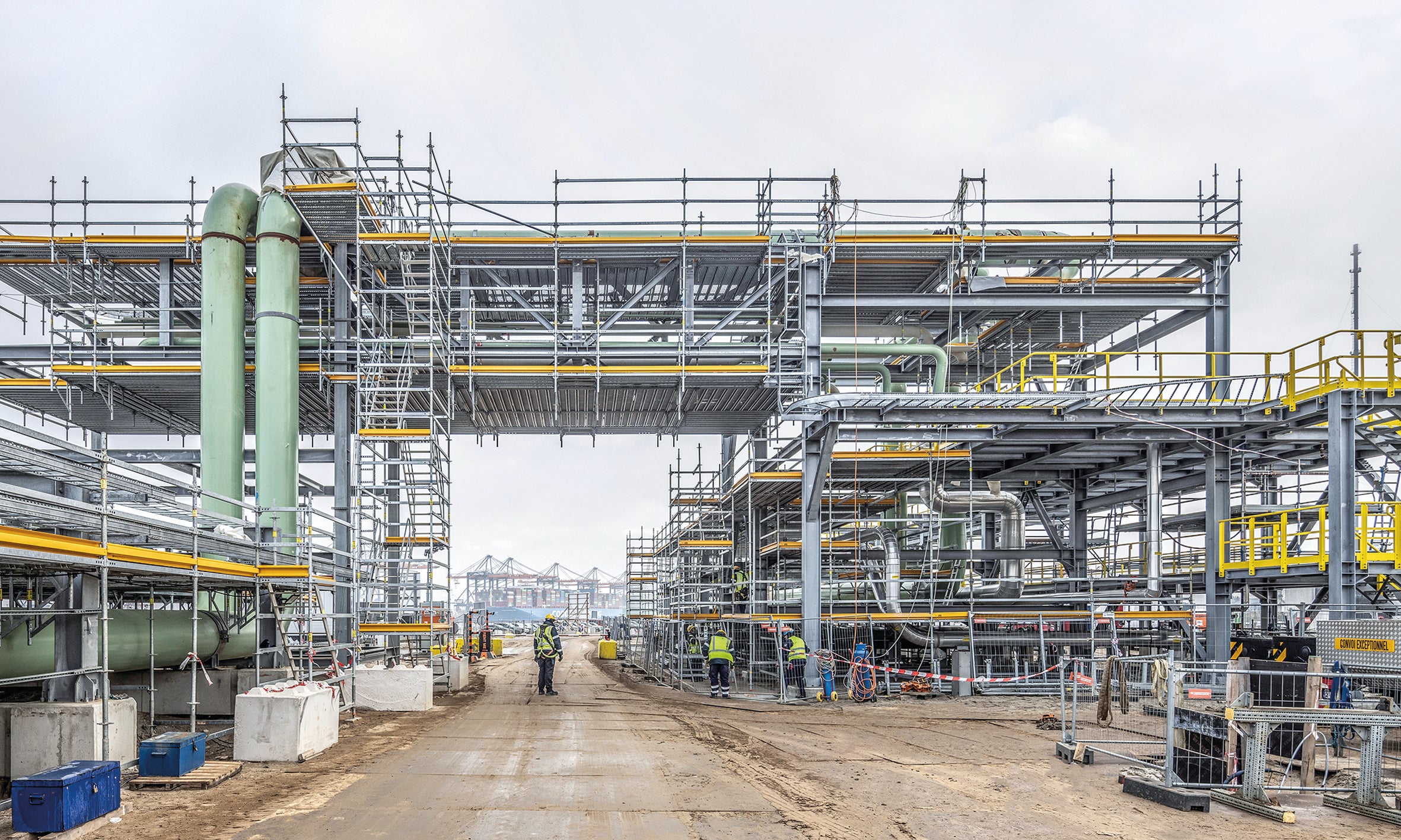 El andamio modular PERI UP se adaptó rápidamente a las condiciones cambiantes del lugar, facilitando así un proceso de construcción flexible. (Foto: PERI SE)