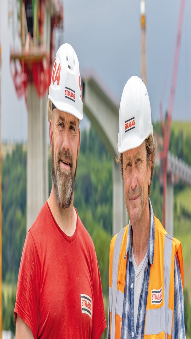 Portraitaufnahme von André Mäcker und Detlef Heide, Poliere der STRABAG AG