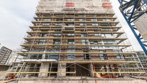 Фасадна система скеле PERI UP Easy - без компромис в изпълнението на всяко предизвикателство