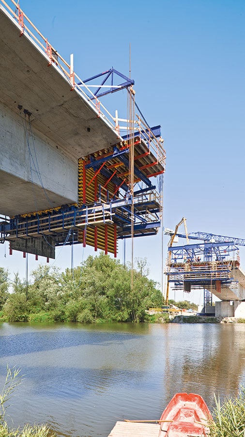 Most przez rzekę Odrę w ciągu obwodnicy<br/>miasta Kędzierzyn Koźle<br/>