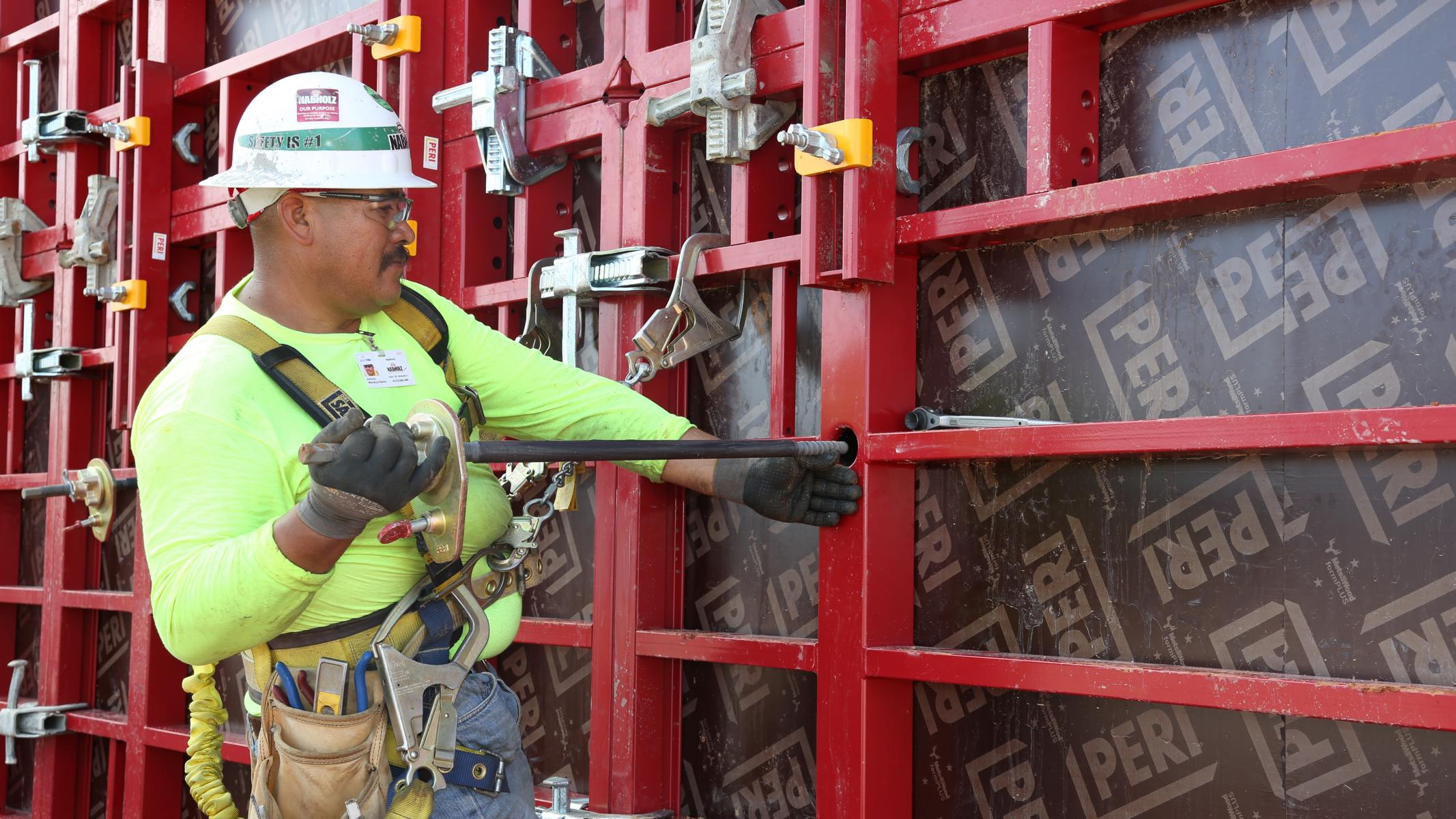 Ties are installed from one side only as the nut is already pre-mounted on the opposite panel. This eliminates the need for a second person on the other side - a big time saver