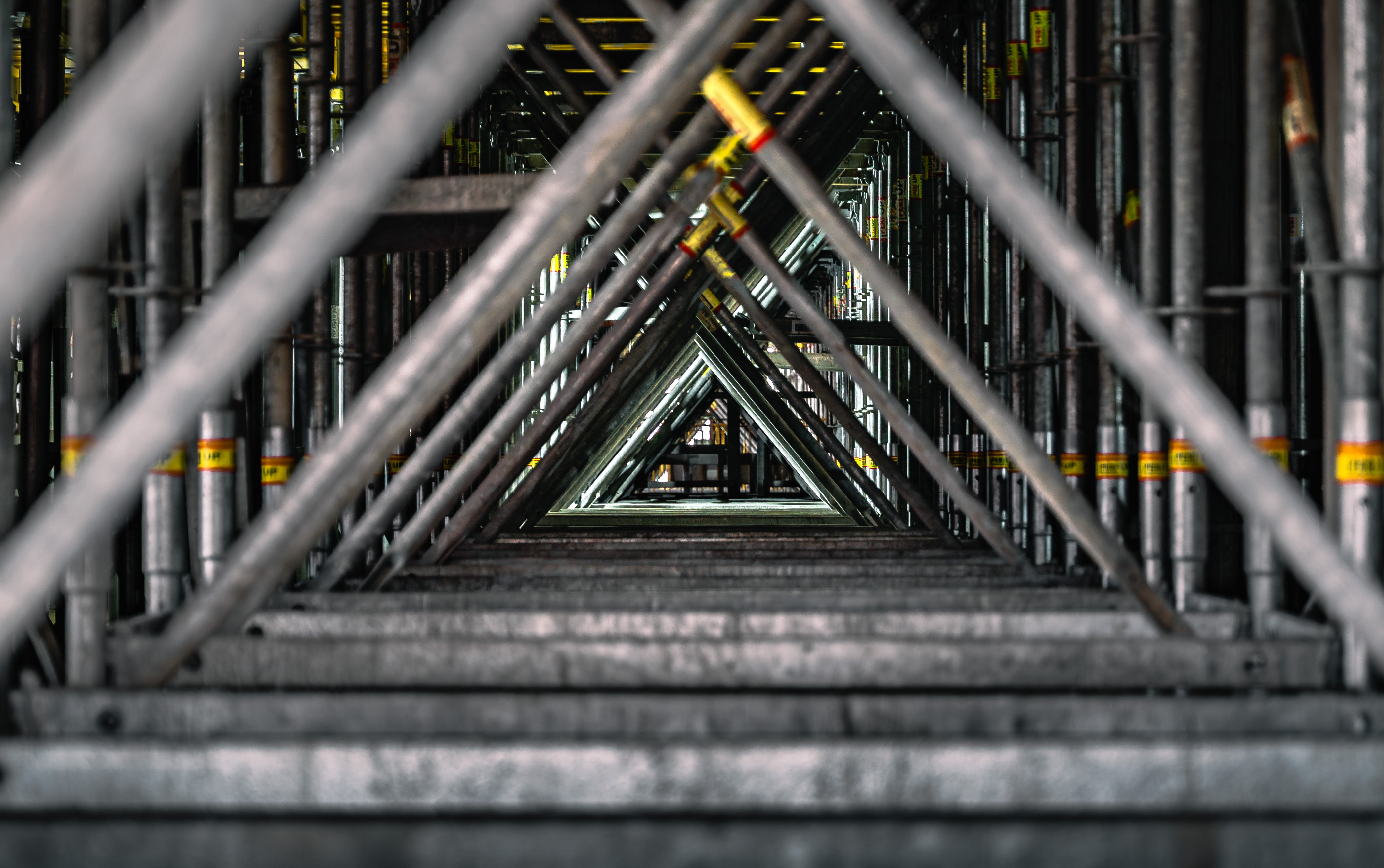 Диагонали към системата PERI UP Flex за осигуряване на стабилност при хоризонтални натоварвания.