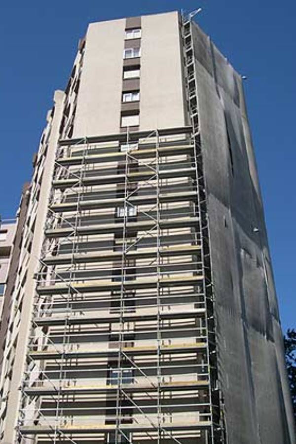 Perspectiva geral do andaime montado