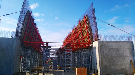 II etap budowy - pomosty komunikacyjne zewnętrzne