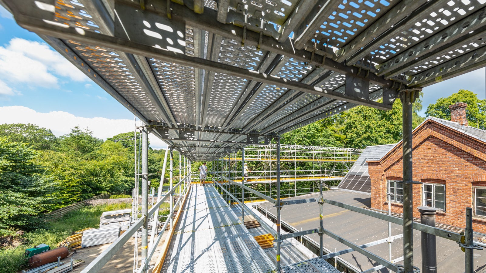 Her er opstillet W15 klasse med 1,5 m hoveddæk