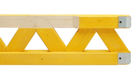 Les treillis sont intégrés dans les membrures sur la totalité de la section. Aucun interstice présentant un risque d&#039;accumulation et de maintien de l&#039;humidité.