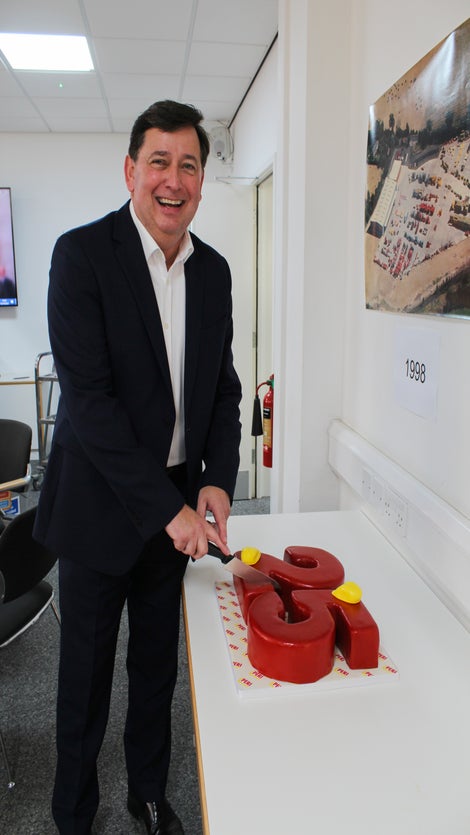 PERI celebrates 25 years of Rugby headquarters