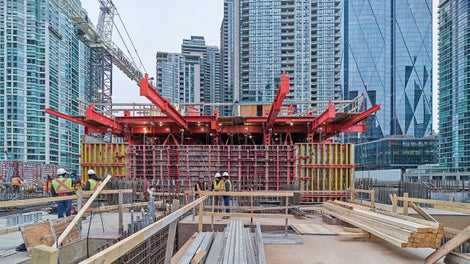 The ACS Core 400 System is versatile and can be used with VARIO GT 24 Girder Wall Formwork and MAXIMO Panel Formwork systems. 