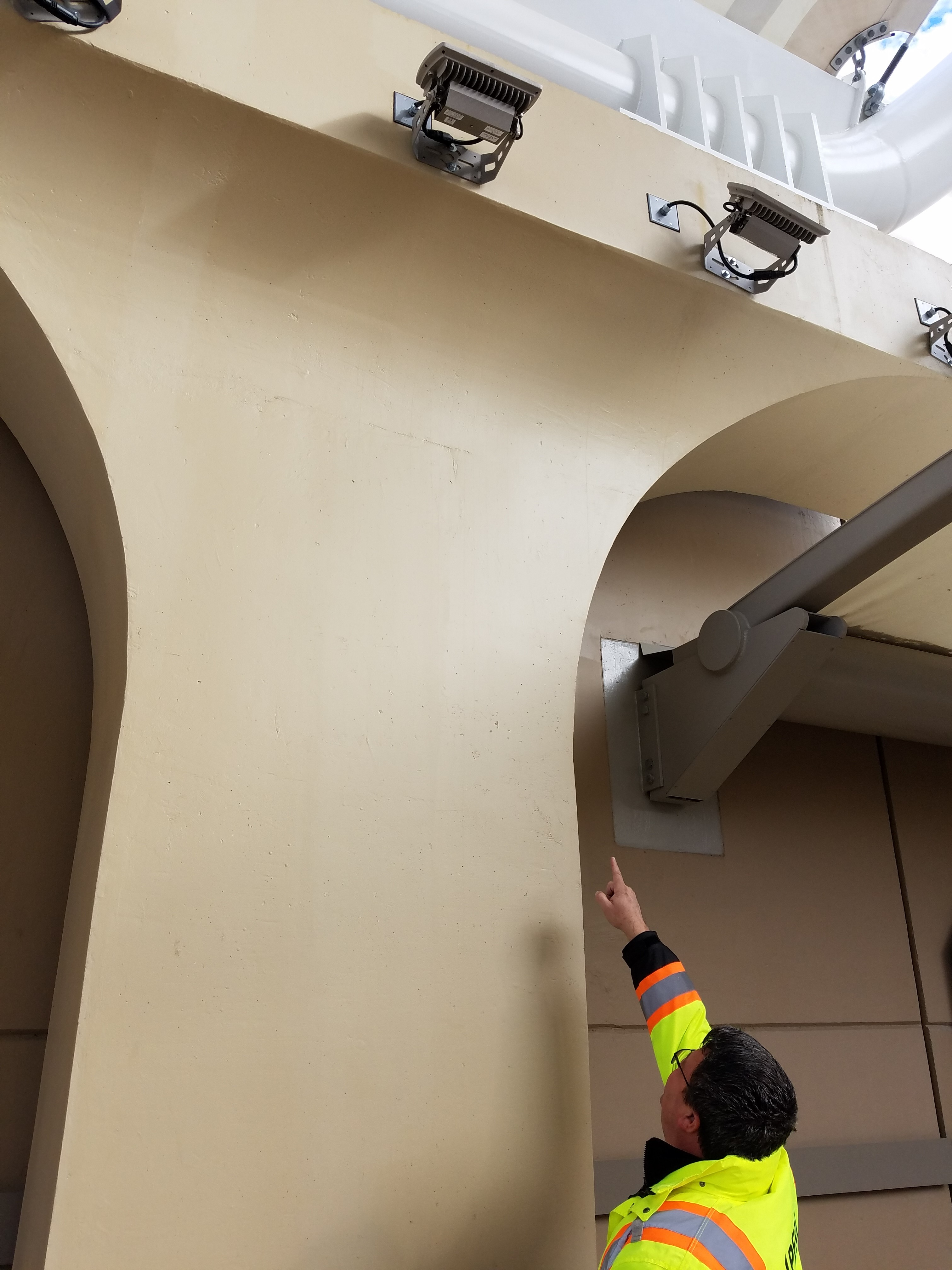 Final canopy support finish