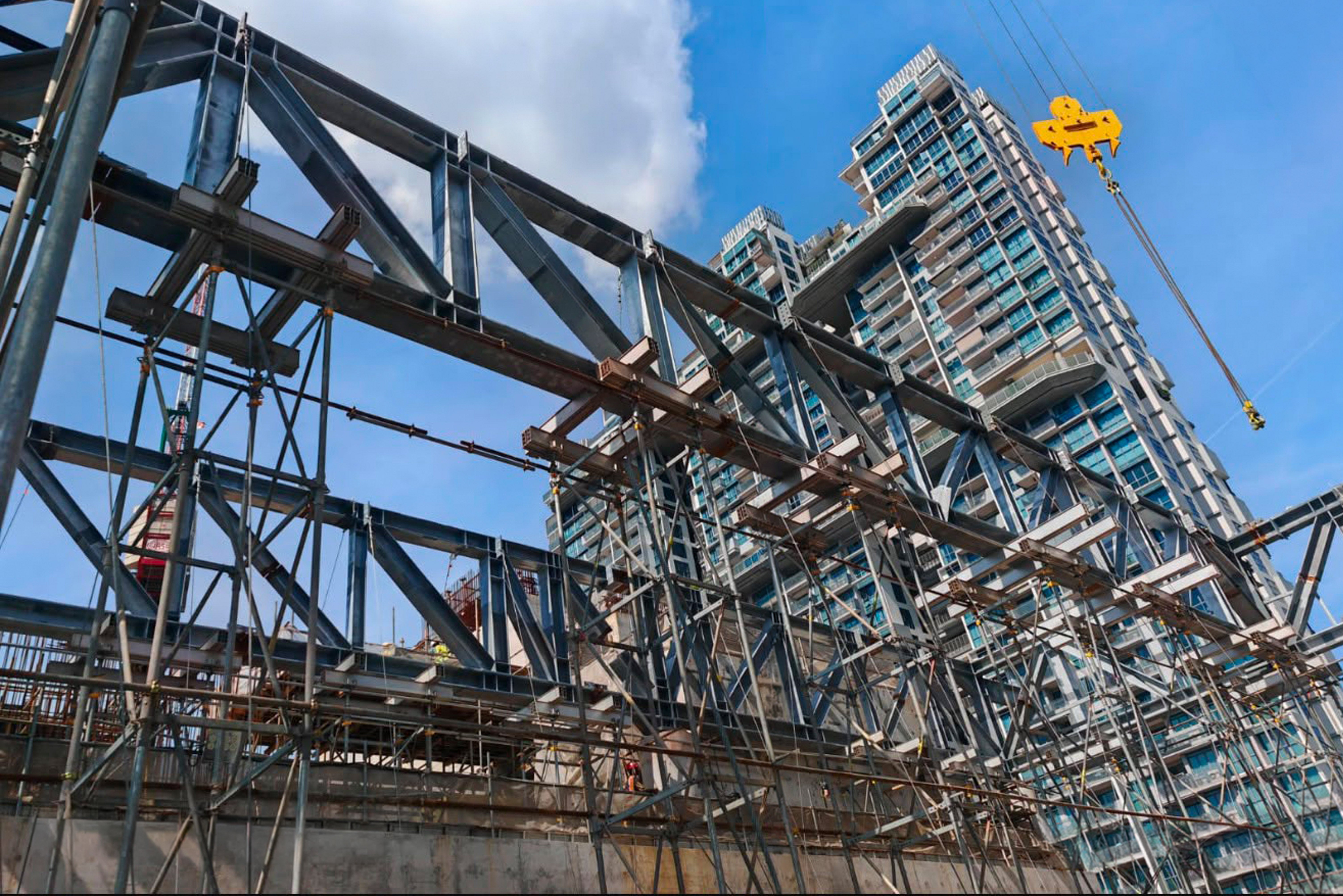 Overview of J120 East Wing Truss support in December 2025