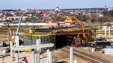 Ведение строительства без остановки движения по железно-дорожным путям