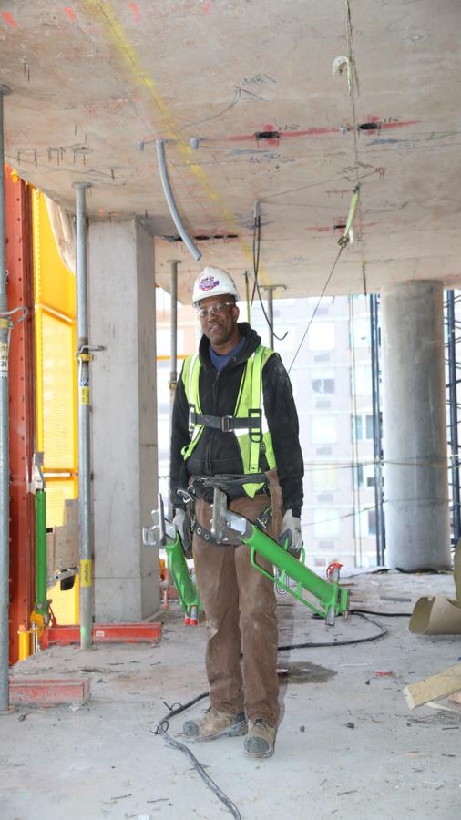 The screens allow lots of light to enter the inside