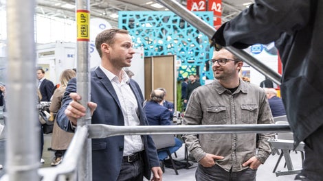 Gesprächssituation Fachberater PERI Deutschland