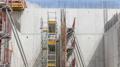 We offer you seamless, optimally coordinated formwork and scaffolding solutions and digital tools for your projects. We offer many of the solutions for purchase or hire so that you can organise your projects flexibly.