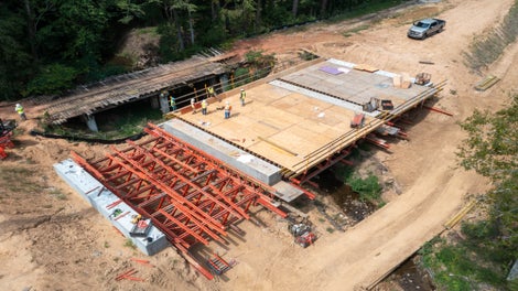 A new flat slab bridge is replacing the existing Valencia Bridge over Dutchman&#039;s Creek in Fairfield County, South Carolina, using PERI USA engineered formwork solutions.