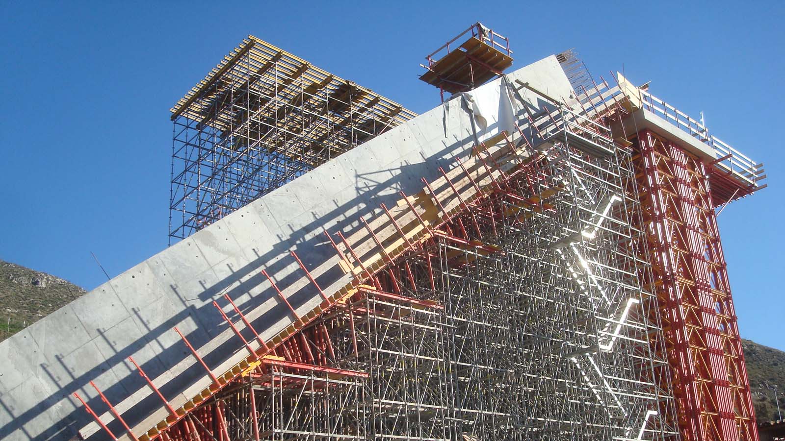 Γεφυρα Τ4 Παραδείσια-Τσακώνα