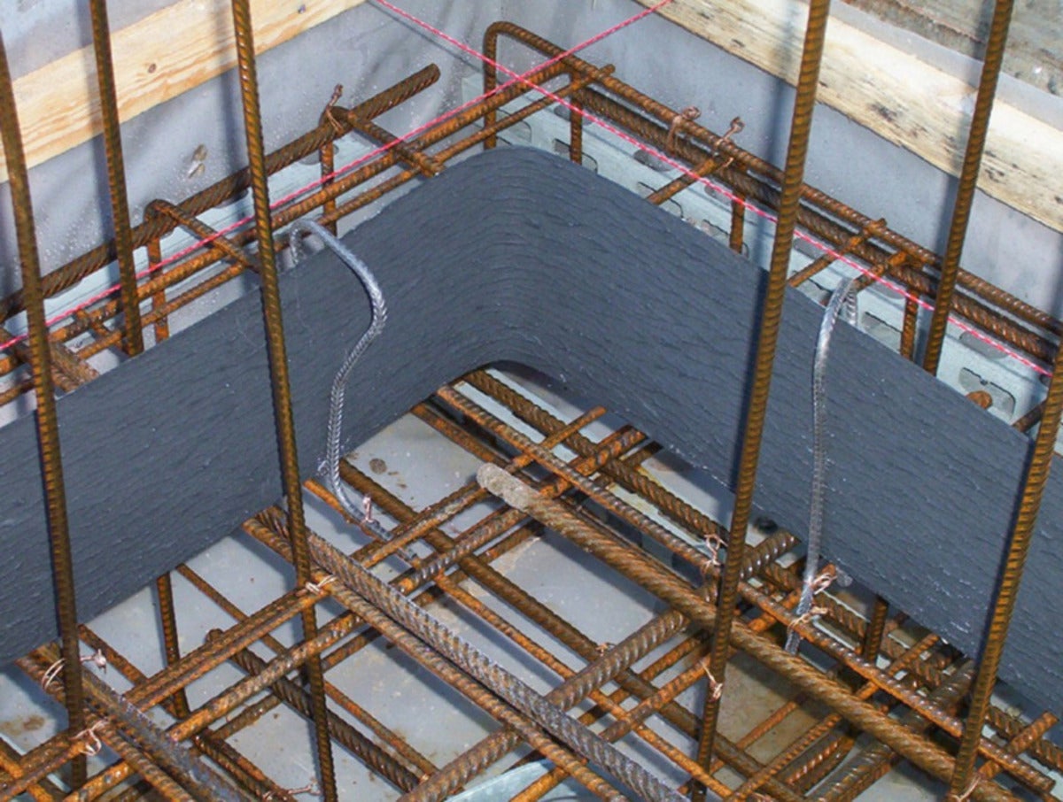 CEMflex effortlessly adapts to various scenarios, whether you're reinforcing existing concrete or working with fresh batches. Its flexibility allows for easy customisation to fit the unique requirements of your project.