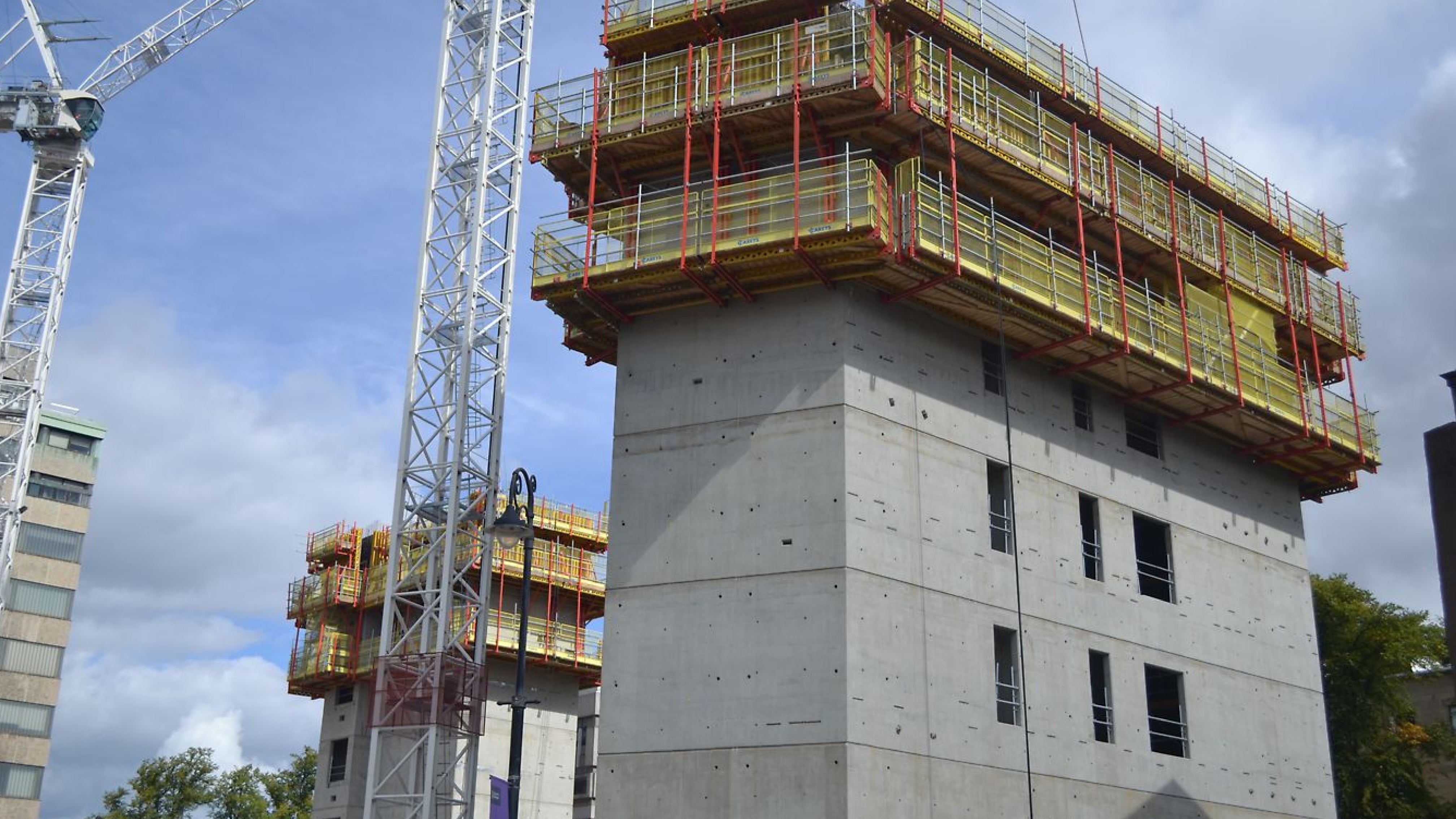 Delivering a high-grade architectural finish for a world-changing university.