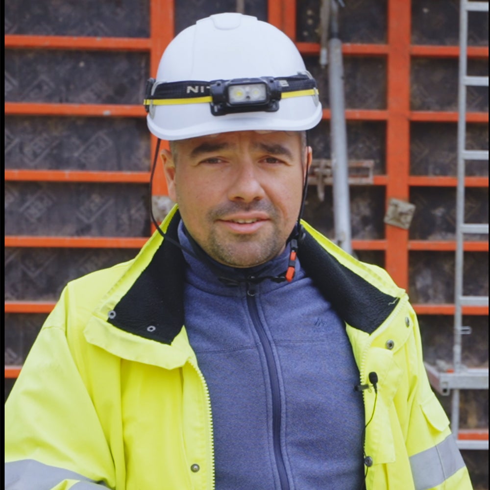 Tomasz Hibner, Kierownik robót, 4TEX